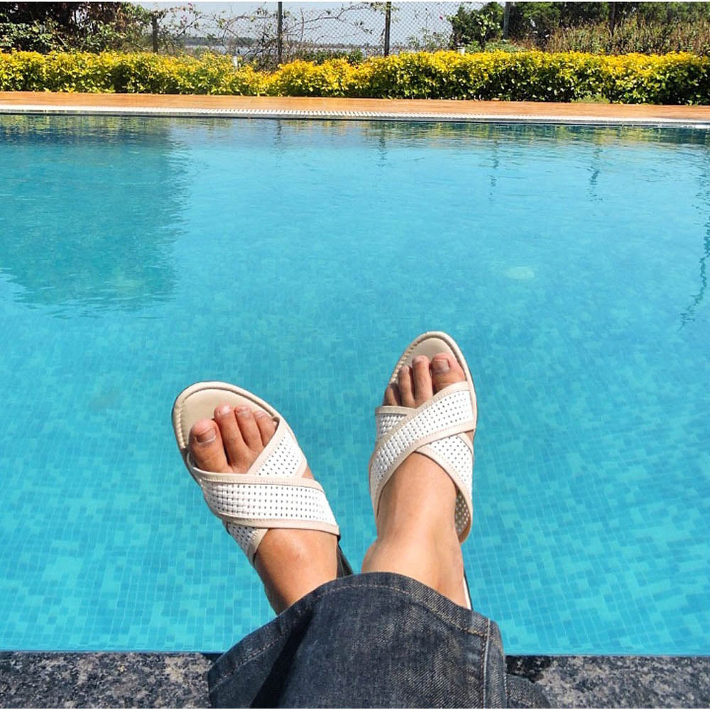 Verde Fanny Cross Strapped Open Toe Slide Sandals