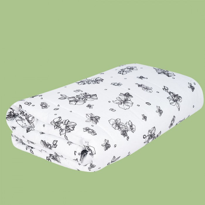 Swaas Antimicrobial 100% Cotton Linear Floral Quilt (Double)