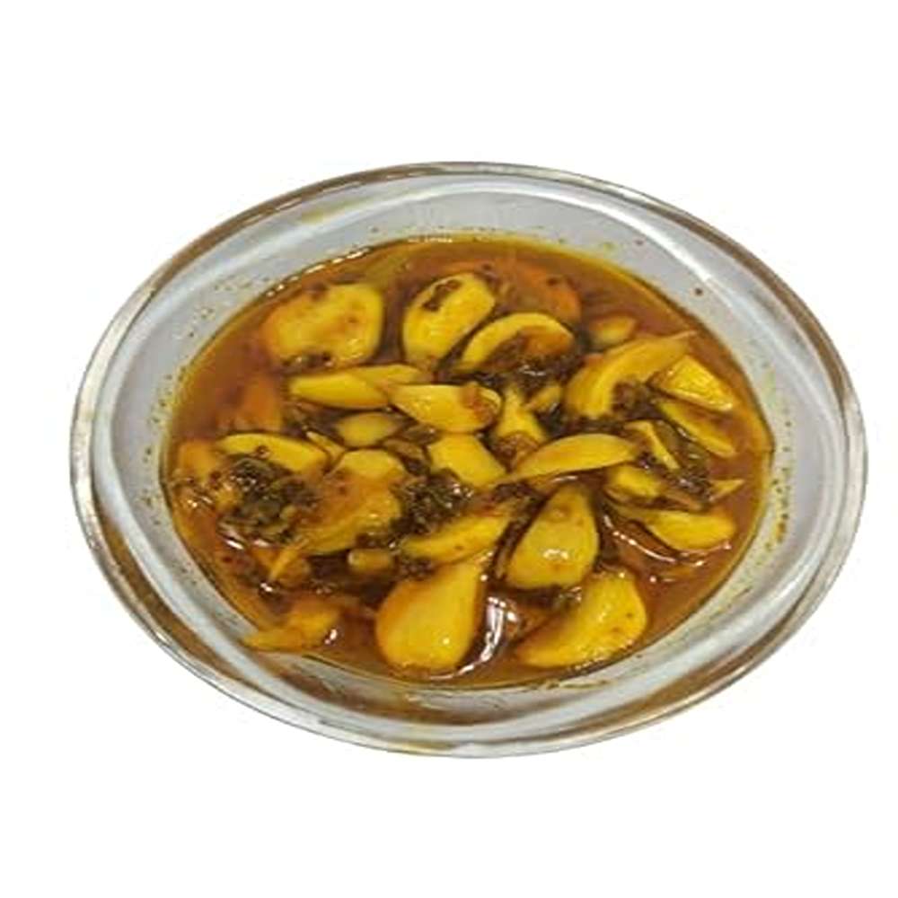 Organic Anand Homemade Garlic Pickle 500gm Lahsoon/Lassan/Lahsun Ka Achaar with Neemwood Spoon, Flavourful, Delicious, Traditional Taste (Pack of 1)