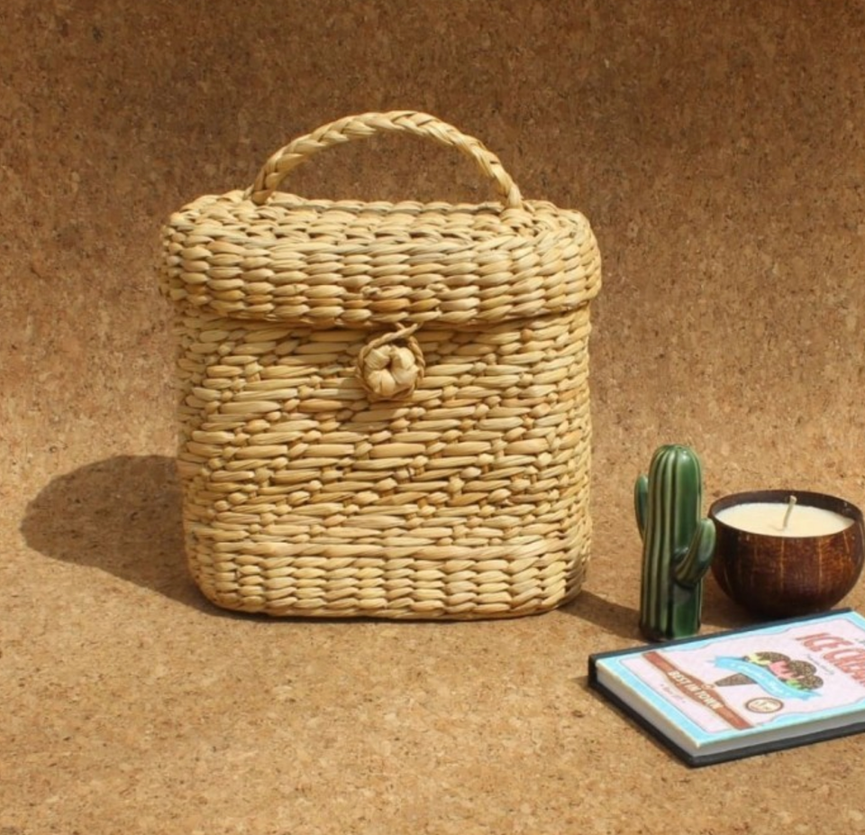 OnEarth Water Reed (Kauna Grass) Hand Bag