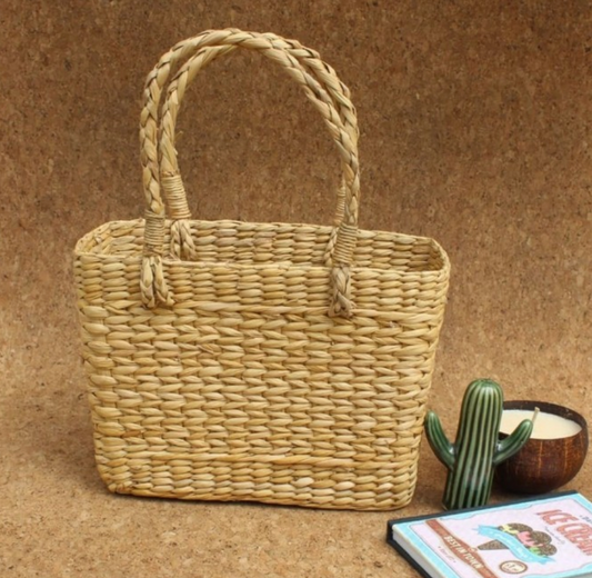 OnEarth Beige Water Reed (Kauna Grass) Basket