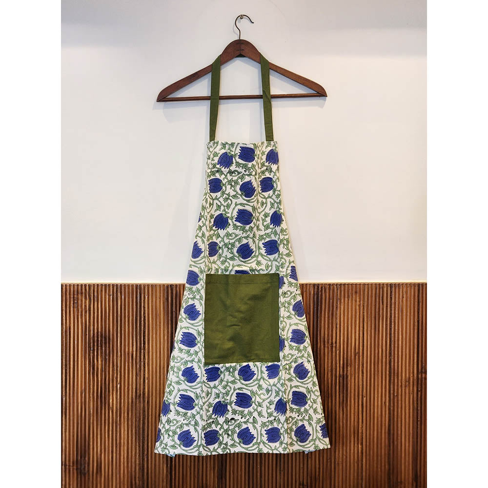 Tohfa Apron